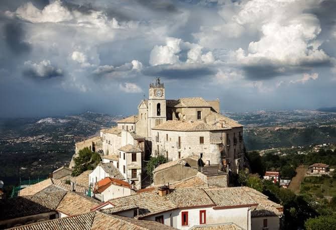 Castelvetere sul Calore